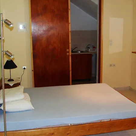 加丽尼别墅公寓 尼基亚娜