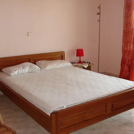 加丽尼别墅公寓