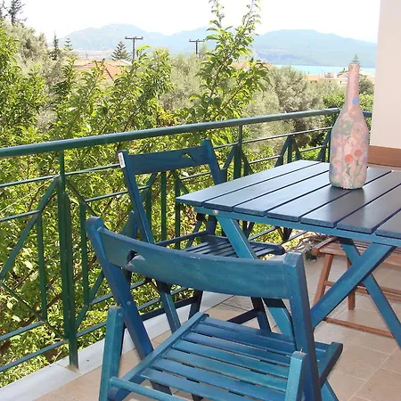 加丽尼别墅公寓 尼基亚娜