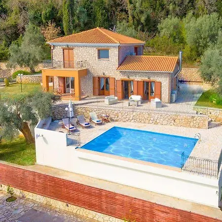 加丽尼别墅公寓 尼基亚娜